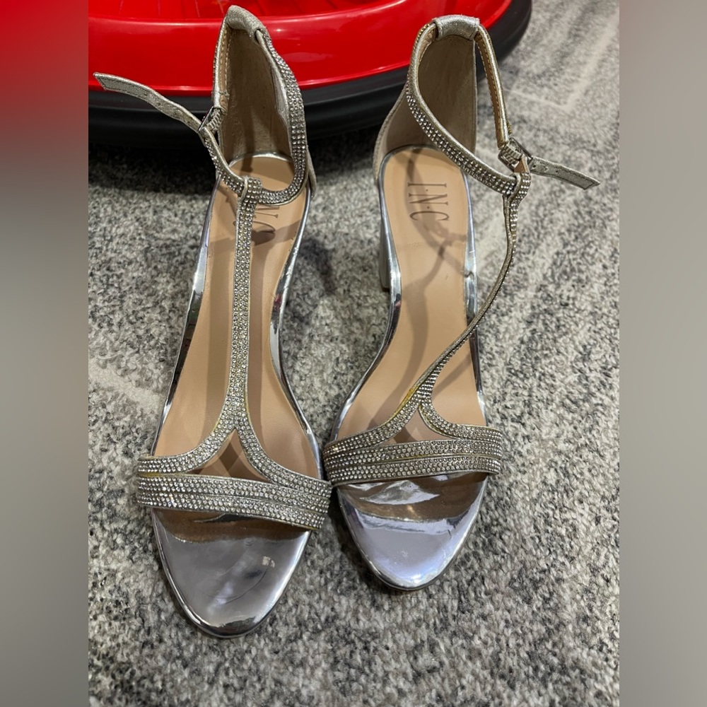 INC international concepts women’s silver sandals size 9.5